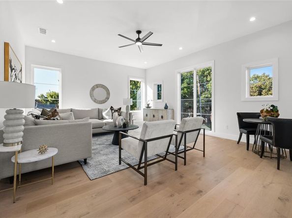 4426  Bonham Street , Dallas Texas 75229