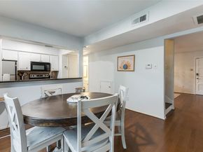 4020  Holland Avenue  213, Dallas Texas 75219