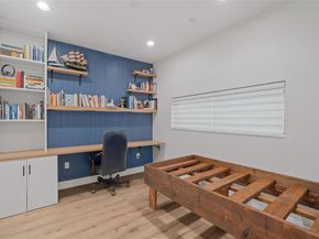 4111  Newton Avenue  2, Dallas Texas 75219