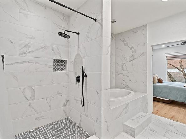 4111  Newton Avenue  2, Dallas Texas 75219