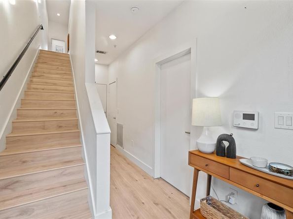 4111  Newton Avenue  2, Dallas Texas 75219