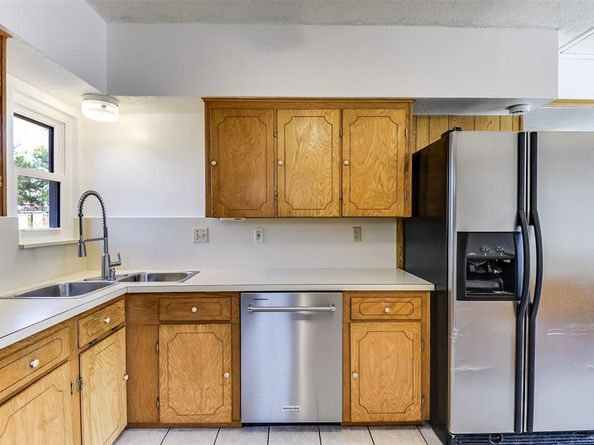 1105  Fairdale Street , Irving Texas 75062