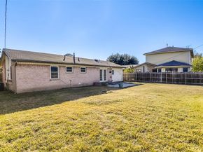 1105  Fairdale Street , Irving Texas 75062