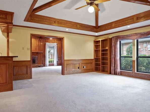 3201  Greenleaf Court , Garland Texas 75044