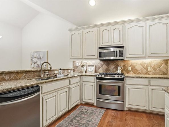 3211  Rosemeade Drive  1313, Fort Worth Texas 76116