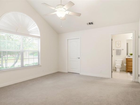 3211  Rosemeade Drive  1313, Fort Worth Texas 76116