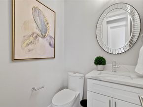 13001  Hutton Drive  31, Farmers Branch Texas 75234