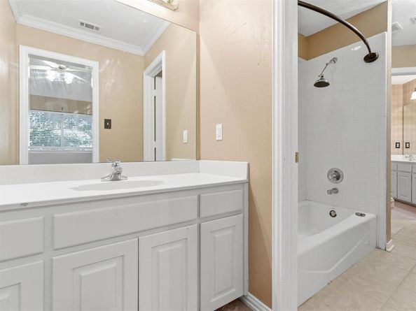 711  Emerald Sound Boulevard , Oak Point Texas 75068