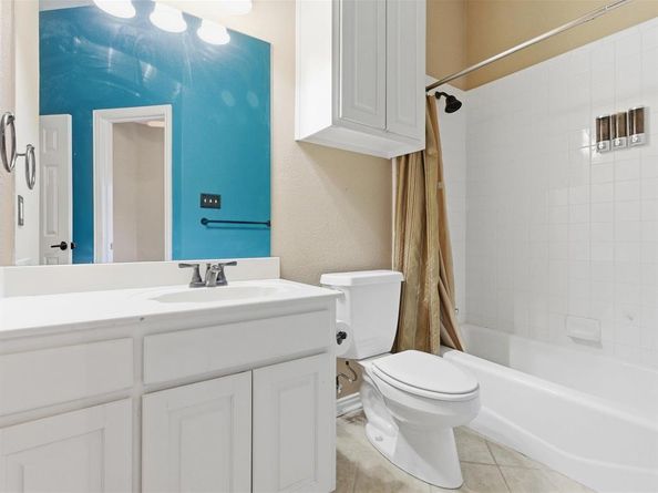 711  Emerald Sound Boulevard , Oak Point Texas 75068