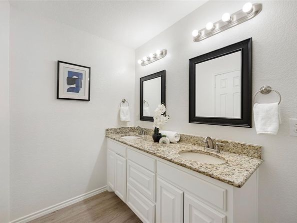1605  Village Park Trail , Burleson Texas 76028