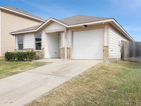 1605  Village Park Trail , Burleson Texas 76028