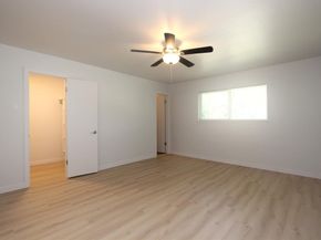 2922  Ashglen Drive , Garland Texas 75043