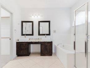 1016  Bonanza Drive , Arlington Texas 76001