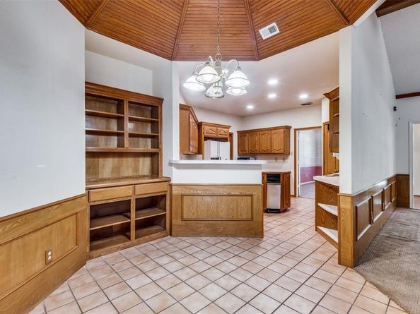 2104  Valley View Drive , Cedar Hill Texas 75104