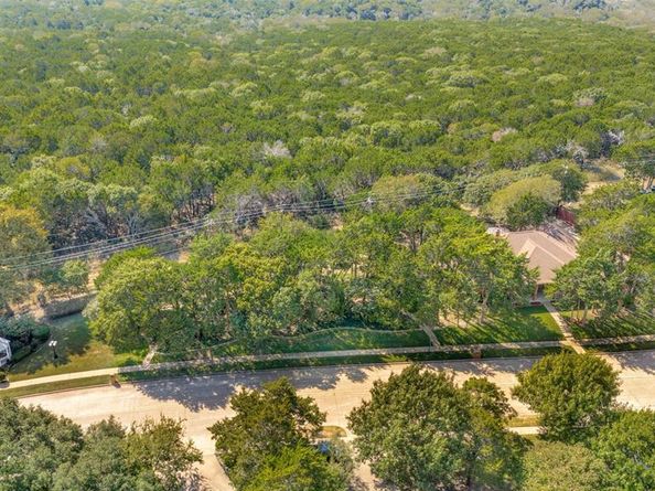 2104  Valley View Drive , Cedar Hill Texas 75104