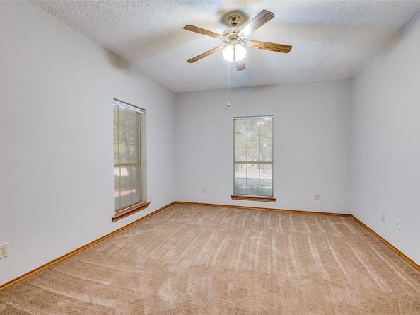 2104  Valley View Drive , Cedar Hill Texas 75104