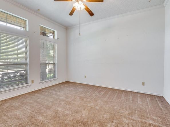2104  Valley View Drive , Cedar Hill Texas 75104