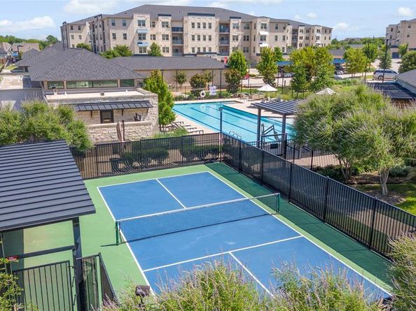 651 N Watters Road  7202, Allen Texas 75013