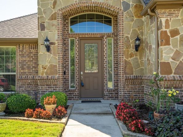 423  Bent Creek Cove , Argyle Texas 76226