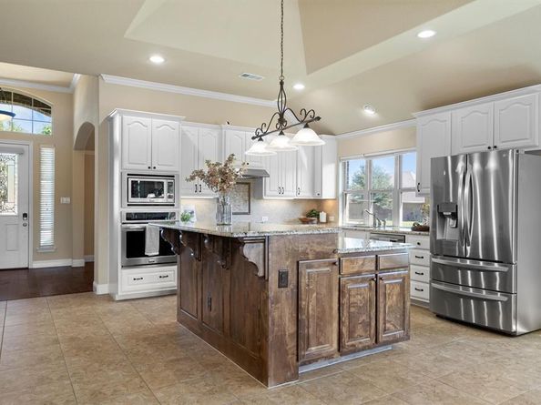 423  Bent Creek Cove , Argyle Texas 76226