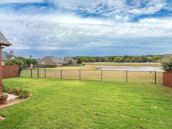 423  Bent Creek Cove , Argyle Texas 76226