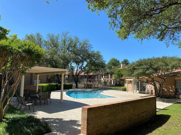 16301  Ledgemont Lane  257, Addison Texas 75001