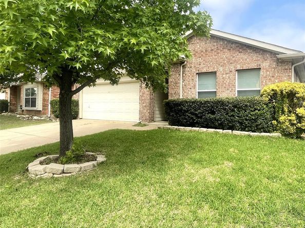 8309  Horse Whisper Lane , Fort Worth Texas 76131