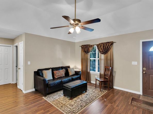 412 W 3rd Street , Kennedale Texas 76060