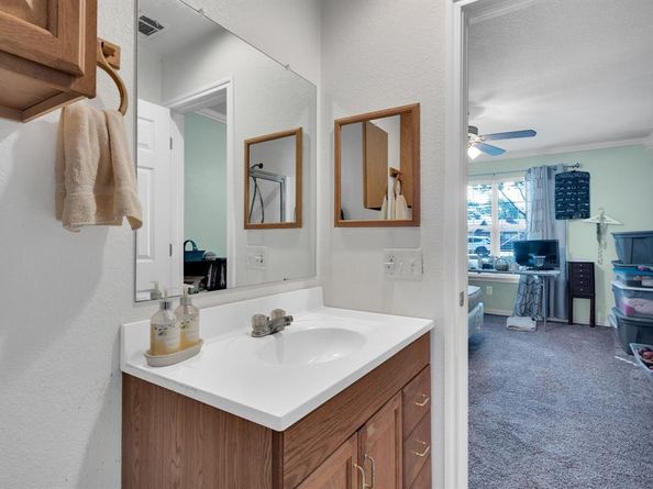 412 W 3rd Street , Kennedale Texas 76060