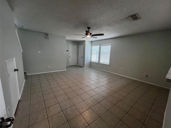 7582  Kings Trail , Fort Worth Texas 76133
