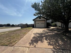 7582  Kings Trail , Fort Worth Texas 76133