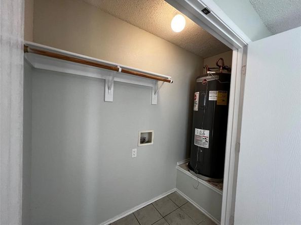 7582  Kings Trail , Fort Worth Texas 76133