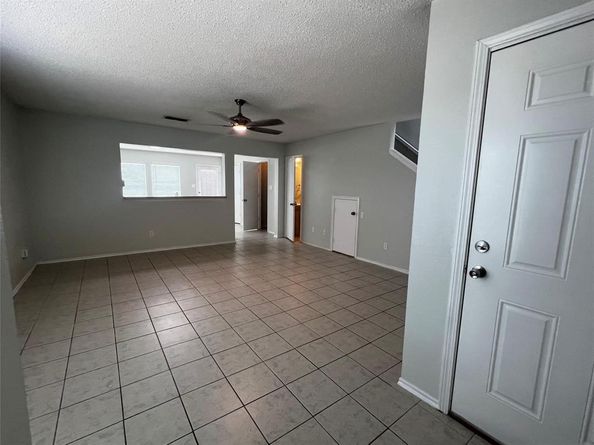 7582  Kings Trail , Fort Worth Texas 76133