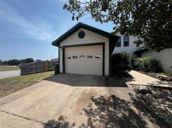 7582  Kings Trail 