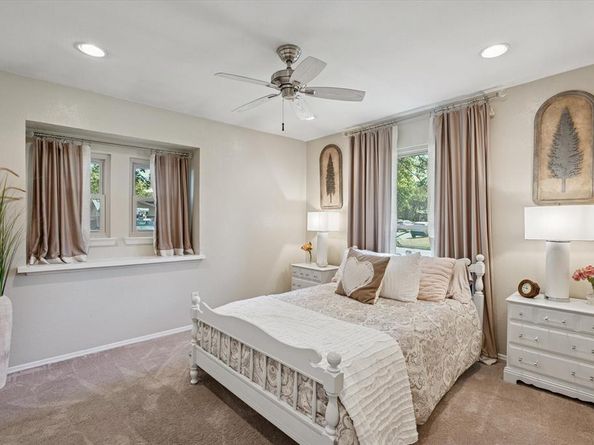3905  Firethorn Drive , Arlington Texas 76017