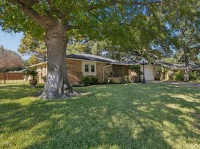 3905  Firethorn Drive , Arlington Texas 76017