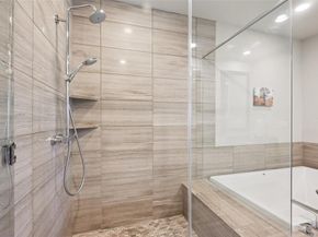 2815  Lynlock Court , Dallas Texas 75219