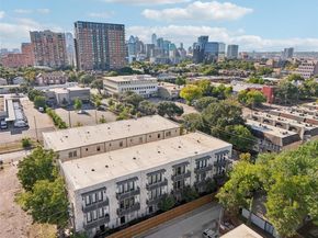 2815  Lynlock Court , Dallas Texas 75219