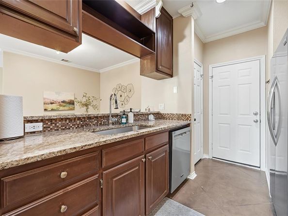 3624  Douglas Avenue , Dallas Texas 75219