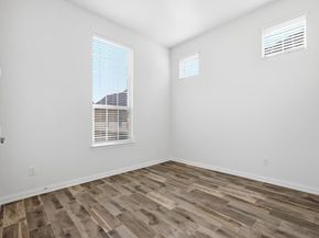 4826  Forest Crest Parkway , Arlington Texas 76005