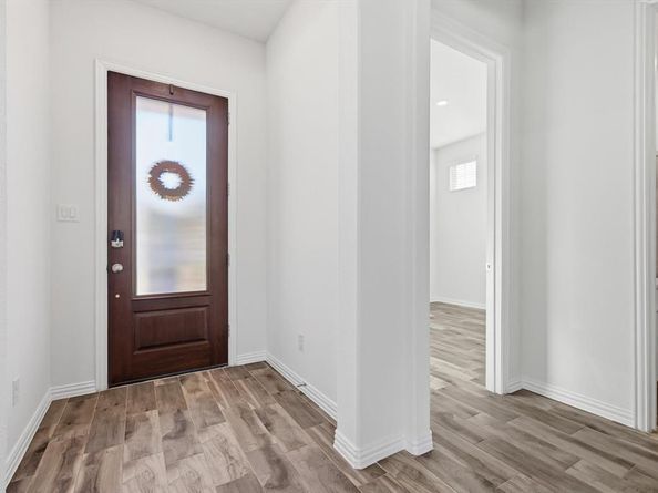 4826  Forest Crest Parkway , Arlington Texas 76005