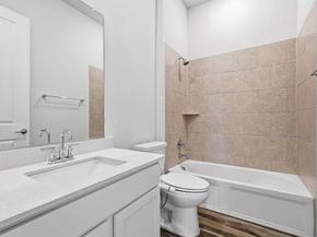 4826  Forest Crest Parkway , Arlington Texas 76005