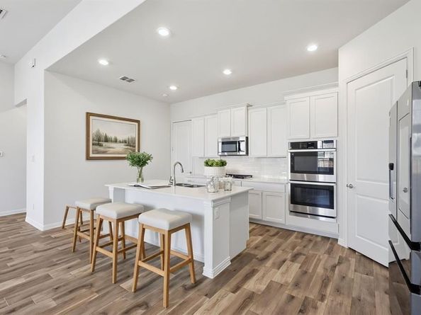 4826  Forest Crest Parkway , Arlington Texas 76005