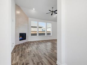 4826  Forest Crest Parkway , Arlington Texas 76005