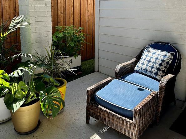 17446  Energy Lane , Dallas Texas 75252