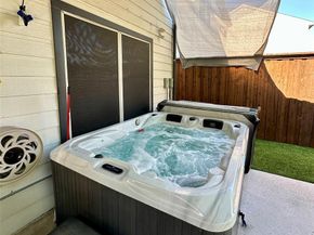 17446  Energy Lane , Dallas Texas 75252