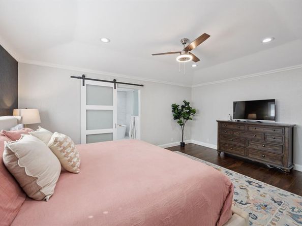 9227  Whitehurst Drive , Dallas Texas 75243