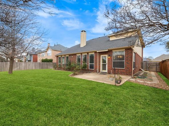 6923  Briarwood Drive , Fort Worth Texas 76132