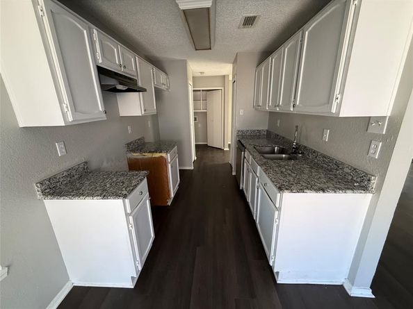1803  Sherwood Place , Carrollton Texas 75006