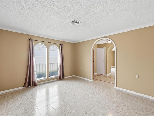 1803  Michael Court , Arlington Texas 76010